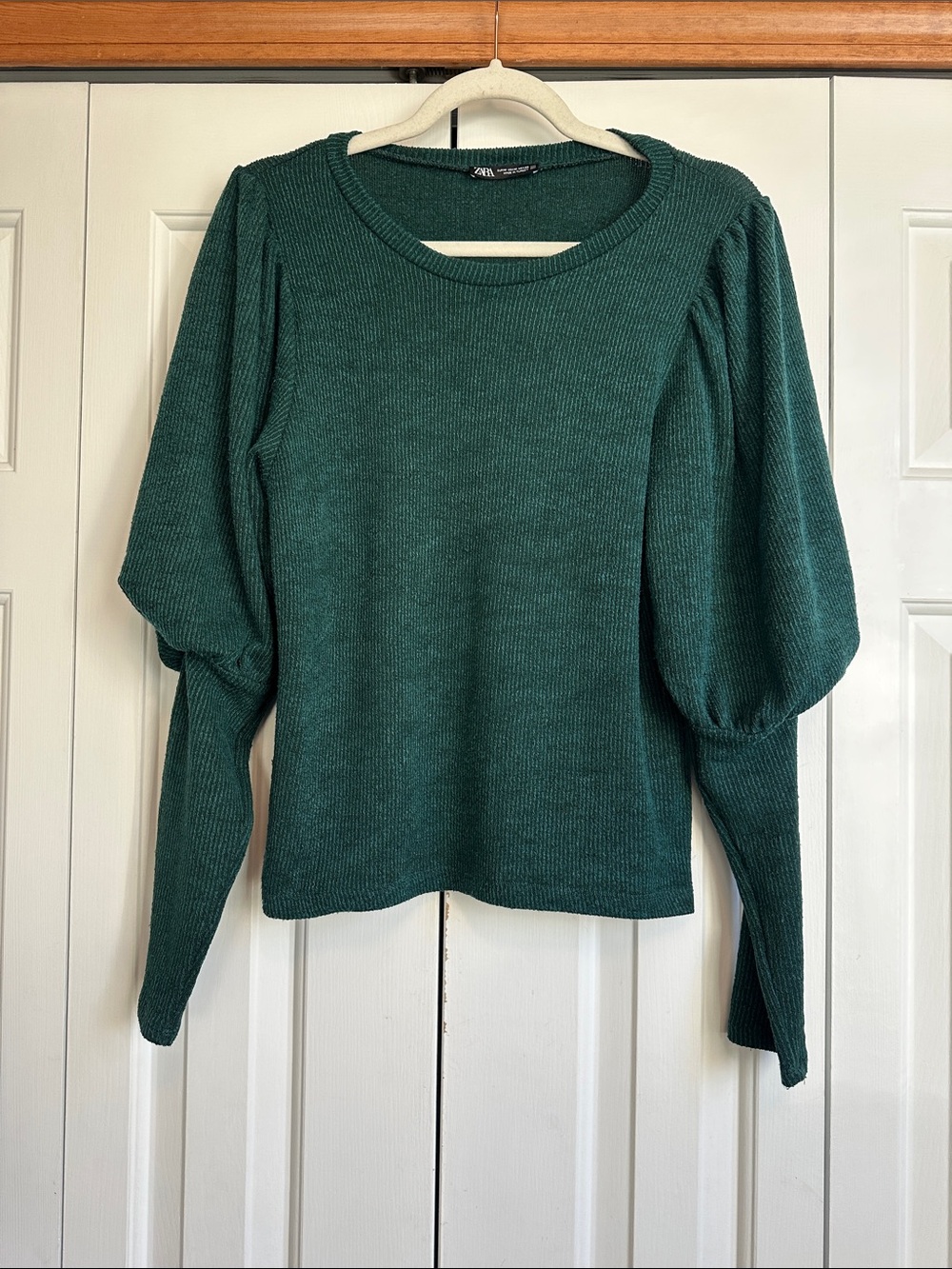 Zara Dark Green Puff-Sleeve Ribbed Knit Top Size Medium